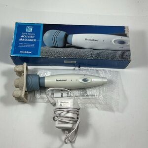 Brookstone Soft Touch Acuvibe Cordless Massager With Charger WORKS